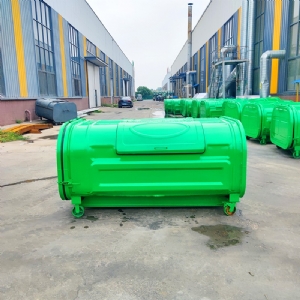 2.2米純綠色勾臂垃圾箱